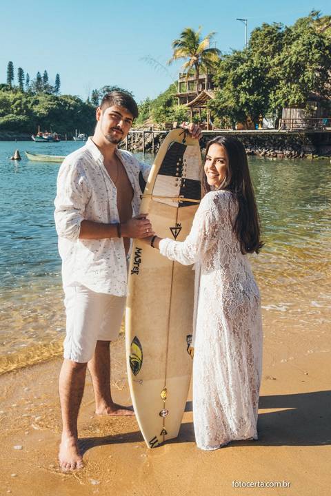 Fotógrafo em Vitória, Vila Velha, Casamento, Ensaio Pré-Casamento, Ensaio Pós-Casamento, Ensaio de Casal, 15 Anos, Debutante, Família, Gestante, Maternidade, Aniversário, Social, Estúdio, Corporativo, Marca Pessoal, Formatura, Escolar '