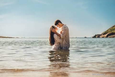 Fotógrafo em Vitória, Vila Velha, Casamento, Ensaio Pré-Casamento, Ensaio Pós-Casamento, Ensaio de Casal, 15 Anos, Debutante, Família, Gestante, Maternidade, Aniversário, Social, Estúdio, Corporativo, Marca Pessoal, Formatura, Escolar '