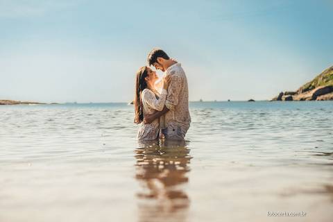 Fotógrafo em Vitória, Vila Velha, Casamento, Ensaio Pré-Casamento, Ensaio Pós-Casamento, Ensaio de Casal, 15 Anos, Debutante, Família, Gestante, Maternidade, Aniversário, Social, Estúdio, Corporativo, Marca Pessoal, Formatura, Escolar '