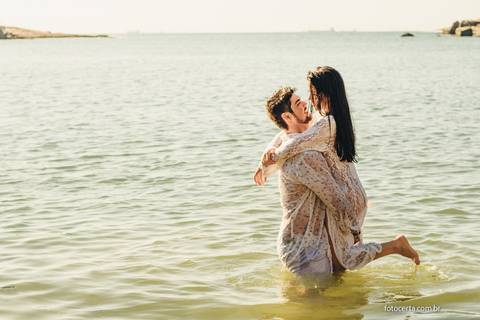 Fotógrafo em Vitória, Vila Velha, Casamento, Ensaio Pré-Casamento, Ensaio Pós-Casamento, Ensaio de Casal, 15 Anos, Debutante, Família, Gestante, Maternidade, Aniversário, Social, Estúdio, Corporativo, Marca Pessoal, Formatura, Escolar '
