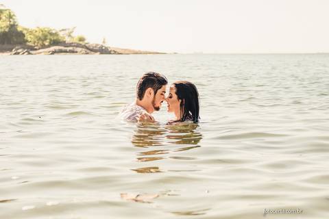 Fotógrafo em Vitória, Vila Velha, Casamento, Ensaio Pré-Casamento, Ensaio Pós-Casamento, Ensaio de Casal, 15 Anos, Debutante, Família, Gestante, Maternidade, Aniversário, Social, Estúdio, Corporativo, Marca Pessoal, Formatura, Escolar '