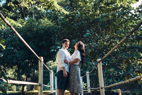 Fotógrafo em Vitória, Vila Velha, Casamento, Ensaio Pré-Casamento, Ensaio Pós-Casamento, Ensaio de Casal, 15 Anos, Debutante, Família, Gestante, Maternidade, Aniversário, Social, Estúdio, Corporativo, Marca Pessoal, Formatura, Escolar '