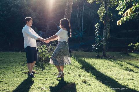 Fotógrafo em Vitória, Vila Velha, Casamento, Ensaio Pré-Casamento, Ensaio Pós-Casamento, Ensaio de Casal, 15 Anos, Debutante, Família, Gestante, Maternidade, Aniversário, Social, Estúdio, Corporativo, Marca Pessoal, Formatura, Escolar '