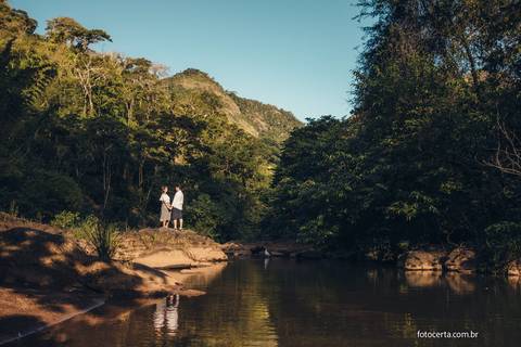 Fotógrafo em Vitória, Vila Velha, Casamento, Ensaio Pré-Casamento, Ensaio Pós-Casamento, Ensaio de Casal, 15 Anos, Debutante, Família, Gestante, Maternidade, Aniversário, Social, Estúdio, Corporativo, Marca Pessoal, Formatura, Escolar '