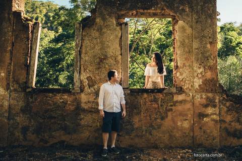 Fotógrafo em Vitória, Vila Velha, Casamento, Ensaio Pré-Casamento, Ensaio Pós-Casamento, Ensaio de Casal, 15 Anos, Debutante, Família, Gestante, Maternidade, Aniversário, Social, Estúdio, Corporativo, Marca Pessoal, Formatura, Escolar '
