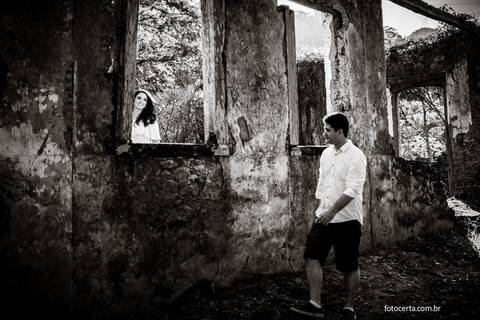 Fotógrafo em Vitória, Vila Velha, Casamento, Ensaio Pré-Casamento, Ensaio Pós-Casamento, Ensaio de Casal, 15 Anos, Debutante, Família, Gestante, Maternidade, Aniversário, Social, Estúdio, Corporativo, Marca Pessoal, Formatura, Escolar '