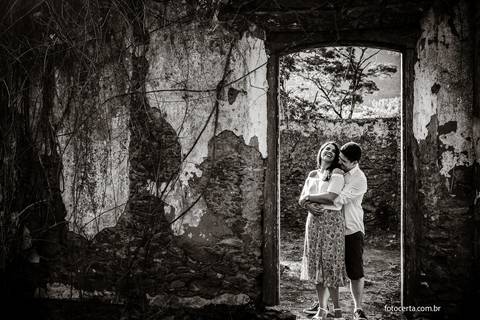 Fotógrafo em Vitória, Vila Velha, Casamento, Ensaio Pré-Casamento, Ensaio Pós-Casamento, Ensaio de Casal, 15 Anos, Debutante, Família, Gestante, Maternidade, Aniversário, Social, Estúdio, Corporativo, Marca Pessoal, Formatura, Escolar '