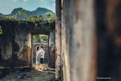 Fotógrafo em Vitória, Vila Velha, Casamento, Ensaio Pré-Casamento, Ensaio Pós-Casamento, Ensaio de Casal, 15 Anos, Debutante, Família, Gestante, Maternidade, Aniversário, Social, Estúdio, Corporativo, Marca Pessoal, Formatura, Escolar '