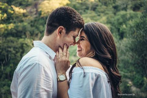 Fotógrafo em Vitória, Vila Velha, Casamento, Ensaio Pré-Casamento, Ensaio Pós-Casamento, Ensaio de Casal, 15 Anos, Debutante, Família, Gestante, Maternidade, Aniversário, Social, Estúdio, Corporativo, Marca Pessoal, Formatura, Escolar '