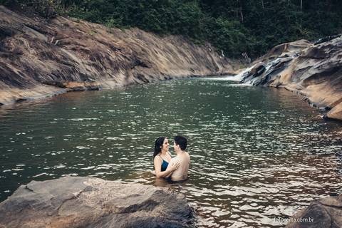 Fotógrafo em Vitória, Vila Velha, Casamento, Ensaio Pré-Casamento, Ensaio Pós-Casamento, Ensaio de Casal, 15 Anos, Debutante, Família, Gestante, Maternidade, Aniversário, Social, Estúdio, Corporativo, Marca Pessoal, Formatura, Escolar '