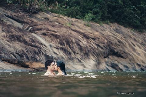 Fotógrafo em Vitória, Vila Velha, Casamento, Ensaio Pré-Casamento, Ensaio Pós-Casamento, Ensaio de Casal, 15 Anos, Debutante, Família, Gestante, Maternidade, Aniversário, Social, Estúdio, Corporativo, Marca Pessoal, Formatura, Escolar '