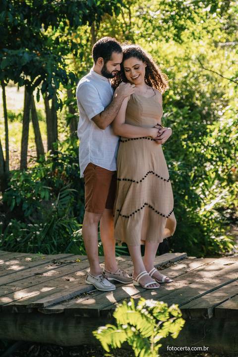 Fotógrafo em Vitória, Vila Velha, Casamento, Ensaio Pré-Casamento, Ensaio Pós-Casamento, Ensaio de Casal, 15 Anos, Debutante, Família, Gestante, Maternidade, Aniversário, Social, Estúdio, Corporativo, Marca Pessoal, Formatura, Escolar '