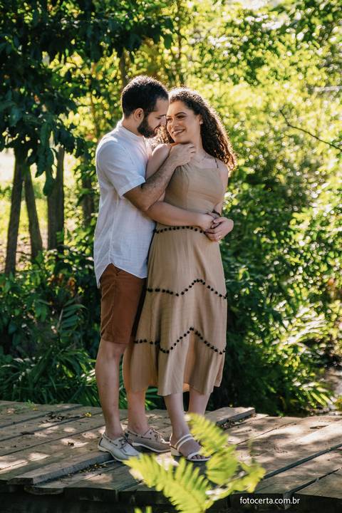 Fotógrafo em Vitória, Vila Velha, Casamento, Ensaio Pré-Casamento, Ensaio Pós-Casamento, Ensaio de Casal, 15 Anos, Debutante, Família, Gestante, Maternidade, Aniversário, Social, Estúdio, Corporativo, Marca Pessoal, Formatura, Escolar '