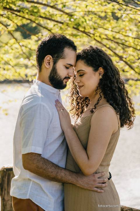 Fotógrafo em Vitória, Vila Velha, Casamento, Ensaio Pré-Casamento, Ensaio Pós-Casamento, Ensaio de Casal, 15 Anos, Debutante, Família, Gestante, Maternidade, Aniversário, Social, Estúdio, Corporativo, Marca Pessoal, Formatura, Escolar '
