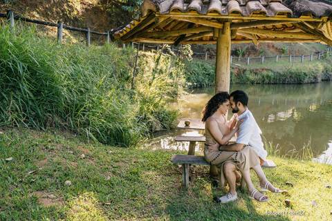 Fotógrafo em Vitória, Vila Velha, Casamento, Ensaio Pré-Casamento, Ensaio Pós-Casamento, Ensaio de Casal, 15 Anos, Debutante, Família, Gestante, Maternidade, Aniversário, Social, Estúdio, Corporativo, Marca Pessoal, Formatura, Escolar '