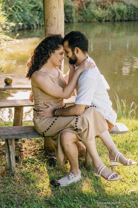 Fotógrafo em Vitória, Vila Velha, Casamento, Ensaio Pré-Casamento, Ensaio Pós-Casamento, Ensaio de Casal, 15 Anos, Debutante, Família, Gestante, Maternidade, Aniversário, Social, Estúdio, Corporativo, Marca Pessoal, Formatura, Escolar '