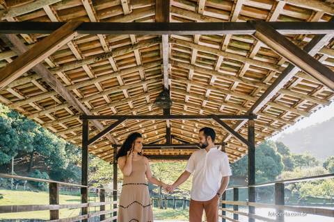 Fotógrafo em Vitória, Vila Velha, Casamento, Ensaio Pré-Casamento, Ensaio Pós-Casamento, Ensaio de Casal, 15 Anos, Debutante, Família, Gestante, Maternidade, Aniversário, Social, Estúdio, Corporativo, Marca Pessoal, Formatura, Escolar '