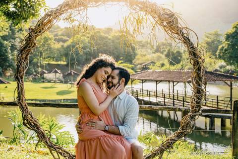 Fotógrafo em Vitória, Vila Velha, Casamento, Ensaio Pré-Casamento, Ensaio Pós-Casamento, Ensaio de Casal, 15 Anos, Debutante, Família, Gestante, Maternidade, Aniversário, Social, Estúdio, Corporativo, Marca Pessoal, Formatura, Escolar '