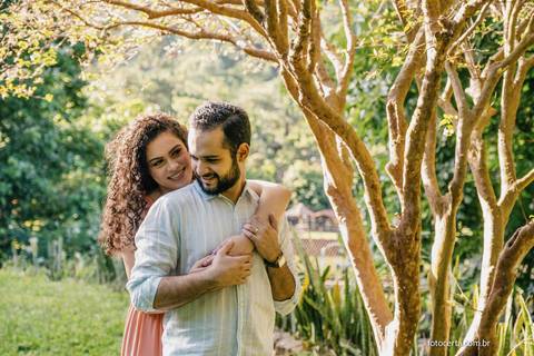 Fotógrafo em Vitória, Vila Velha, Casamento, Ensaio Pré-Casamento, Ensaio Pós-Casamento, Ensaio de Casal, 15 Anos, Debutante, Família, Gestante, Maternidade, Aniversário, Social, Estúdio, Corporativo, Marca Pessoal, Formatura, Escolar '
