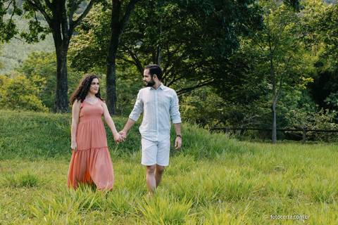 Fotógrafo em Vitória, Vila Velha, Casamento, Ensaio Pré-Casamento, Ensaio Pós-Casamento, Ensaio de Casal, 15 Anos, Debutante, Família, Gestante, Maternidade, Aniversário, Social, Estúdio, Corporativo, Marca Pessoal, Formatura, Escolar '
