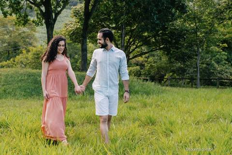 Fotógrafo em Vitória, Vila Velha, Casamento, Ensaio Pré-Casamento, Ensaio Pós-Casamento, Ensaio de Casal, 15 Anos, Debutante, Família, Gestante, Maternidade, Aniversário, Social, Estúdio, Corporativo, Marca Pessoal, Formatura, Escolar '
