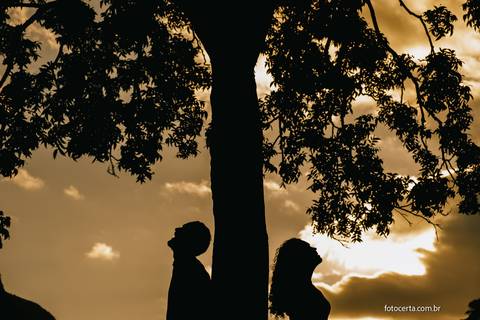 Fotógrafo em Vitória, Vila Velha, Casamento, Ensaio Pré-Casamento, Ensaio Pós-Casamento, Ensaio de Casal, 15 Anos, Debutante, Família, Gestante, Maternidade, Aniversário, Social, Estúdio, Corporativo, Marca Pessoal, Formatura, Escolar '