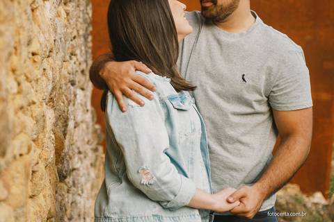 Fotógrafo em Vitória, Vila Velha, Casamento, Ensaio Pré-Casamento, Ensaio Pós-Casamento, Ensaio de Casal, 15 Anos, Debutante, Família, Gestante, Maternidade, Aniversário, Social, Estúdio, Corporativo, Marca Pessoal, Formatura, Escolar '