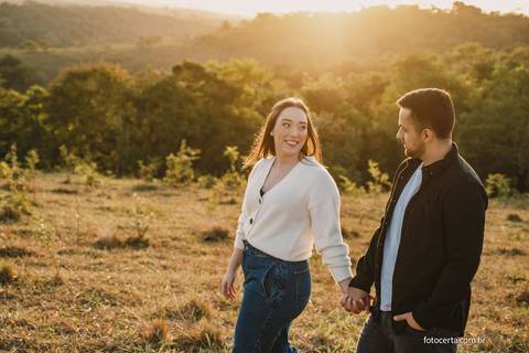 Fotógrafo em Vitória, Vila Velha, Casamento, Ensaio Pré-Casamento, Ensaio Pós-Casamento, Ensaio de Casal, 15 Anos, Debutante, Família, Gestante, Maternidade, Aniversário, Social, Estúdio, Corporativo, Marca Pessoal, Formatura, Escolar '