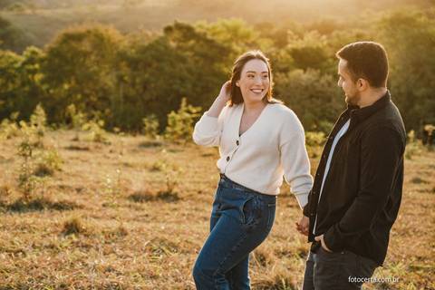 Fotógrafo em Vitória, Vila Velha, Casamento, Ensaio Pré-Casamento, Ensaio Pós-Casamento, Ensaio de Casal, 15 Anos, Debutante, Família, Gestante, Maternidade, Aniversário, Social, Estúdio, Corporativo, Marca Pessoal, Formatura, Escolar '