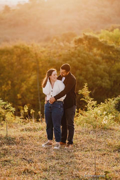 Fotógrafo em Vitória, Vila Velha, Casamento, Ensaio Pré-Casamento, Ensaio Pós-Casamento, Ensaio de Casal, 15 Anos, Debutante, Família, Gestante, Maternidade, Aniversário, Social, Estúdio, Corporativo, Marca Pessoal, Formatura, Escolar '