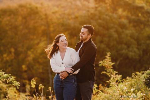 Fotógrafo em Vitória, Vila Velha, Casamento, Ensaio Pré-Casamento, Ensaio Pós-Casamento, Ensaio de Casal, 15 Anos, Debutante, Família, Gestante, Maternidade, Aniversário, Social, Estúdio, Corporativo, Marca Pessoal, Formatura, Escolar '
