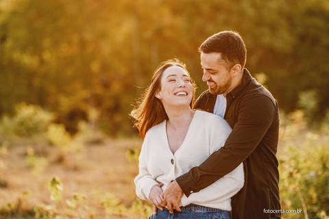 Fotógrafo em Vitória, Vila Velha, Casamento, Ensaio Pré-Casamento, Ensaio Pós-Casamento, Ensaio de Casal, 15 Anos, Debutante, Família, Gestante, Maternidade, Aniversário, Social, Estúdio, Corporativo, Marca Pessoal, Formatura, Escolar '