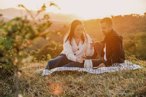 Fotógrafo em Vitória, Vila Velha, Casamento, Ensaio Pré-Casamento, Ensaio Pós-Casamento, Ensaio de Casal, 15 Anos, Debutante, Família, Gestante, Maternidade, Aniversário, Social, Estúdio, Corporativo, Marca Pessoal, Formatura, Escolar '