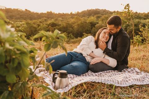 Fotógrafo em Vitória, Vila Velha, Casamento, Ensaio Pré-Casamento, Ensaio Pós-Casamento, Ensaio de Casal, 15 Anos, Debutante, Família, Gestante, Maternidade, Aniversário, Social, Estúdio, Corporativo, Marca Pessoal, Formatura, Escolar '