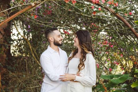 Fotógrafo em Vitória, Vila Velha, Casamento, Ensaio Pré-Casamento, Ensaio Pós-Casamento, Ensaio de Casal, 15 Anos, Debutante, Família, Gestante, Maternidade, Aniversário, Social, Estúdio, Corporativo, Marca Pessoal, Formatura, Escolar '