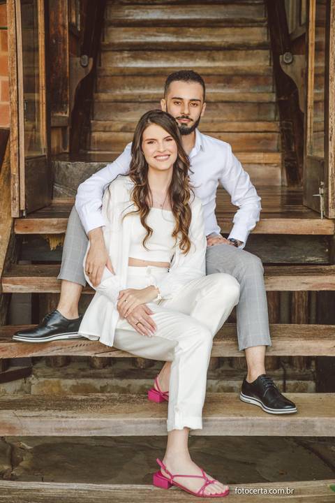 Fotógrafo em Vitória, Vila Velha, Casamento, Ensaio Pré-Casamento, Ensaio Pós-Casamento, Ensaio de Casal, 15 Anos, Debutante, Família, Gestante, Maternidade, Aniversário, Social, Estúdio, Corporativo, Marca Pessoal, Formatura, Escolar '