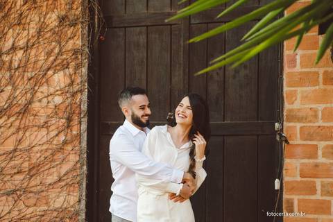 Fotógrafo em Vitória, Vila Velha, Casamento, Ensaio Pré-Casamento, Ensaio Pós-Casamento, Ensaio de Casal, 15 Anos, Debutante, Família, Gestante, Maternidade, Aniversário, Social, Estúdio, Corporativo, Marca Pessoal, Formatura, Escolar '