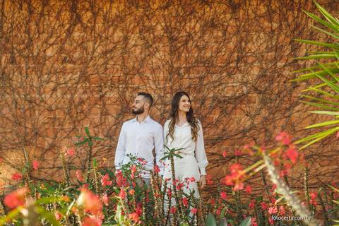 Fotógrafo em Vitória, Vila Velha, Casamento, Ensaio Pré-Casamento, Ensaio Pós-Casamento, Ensaio de Casal, 15 Anos, Debutante, Família, Gestante, Maternidade, Aniversário, Social, Estúdio, Corporativo, Marca Pessoal, Formatura, Escolar '