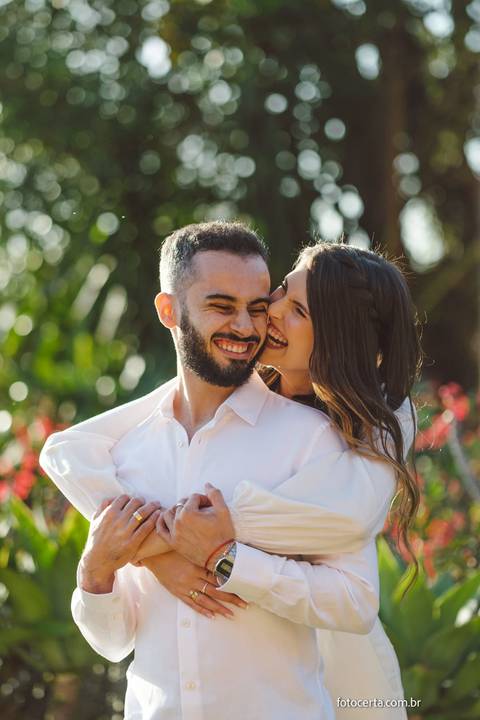 Fotógrafo em Vitória, Vila Velha, Casamento, Ensaio Pré-Casamento, Ensaio Pós-Casamento, Ensaio de Casal, 15 Anos, Debutante, Família, Gestante, Maternidade, Aniversário, Social, Estúdio, Corporativo, Marca Pessoal, Formatura, Escolar '