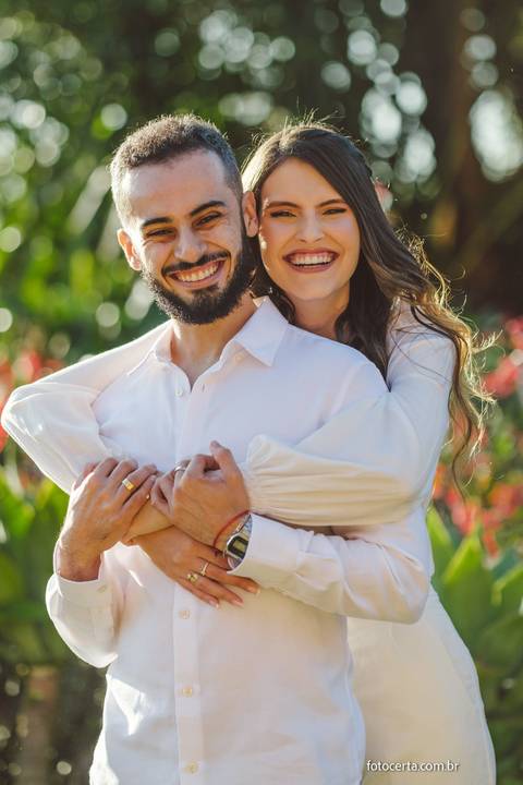 Fotógrafo em Vitória, Vila Velha, Casamento, Ensaio Pré-Casamento, Ensaio Pós-Casamento, Ensaio de Casal, 15 Anos, Debutante, Família, Gestante, Maternidade, Aniversário, Social, Estúdio, Corporativo, Marca Pessoal, Formatura, Escolar '