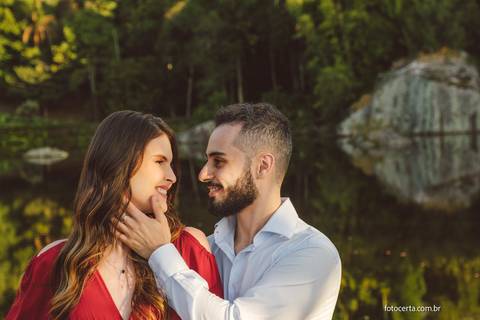 Fotógrafo em Vitória, Vila Velha, Casamento, Ensaio Pré-Casamento, Ensaio Pós-Casamento, Ensaio de Casal, 15 Anos, Debutante, Família, Gestante, Maternidade, Aniversário, Social, Estúdio, Corporativo, Marca Pessoal, Formatura, Escolar '