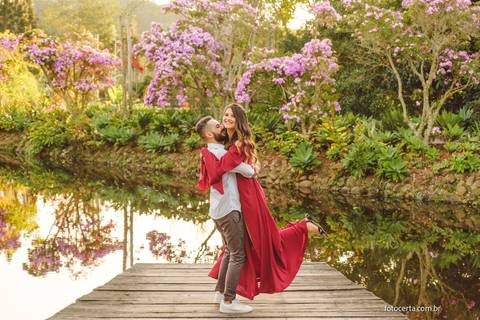 Fotógrafo em Vitória, Vila Velha, Casamento, Ensaio Pré-Casamento, Ensaio Pós-Casamento, Ensaio de Casal, 15 Anos, Debutante, Família, Gestante, Maternidade, Aniversário, Social, Estúdio, Corporativo, Marca Pessoal, Formatura, Escolar '