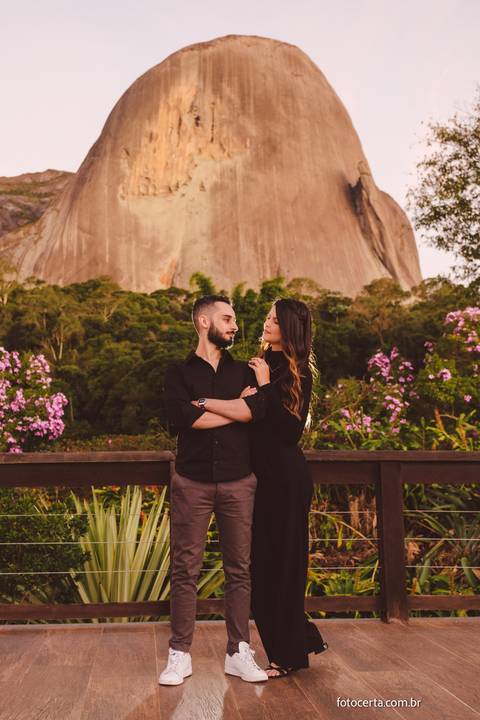 Fotógrafo em Vitória, Vila Velha, Casamento, Ensaio Pré-Casamento, Ensaio Pós-Casamento, Ensaio de Casal, 15 Anos, Debutante, Família, Gestante, Maternidade, Aniversário, Social, Estúdio, Corporativo, Marca Pessoal, Formatura, Escolar '