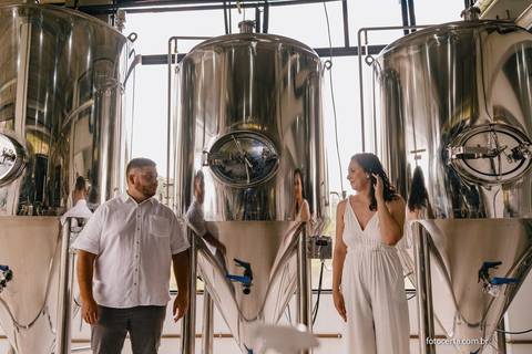 Fotógrafo em Vitória, Vila Velha, Casamento, Ensaio Pré-Casamento, Ensaio Pós-Casamento, Ensaio de Casal, 15 Anos, Debutante, Família, Gestante, Maternidade, Aniversário, Social, Estúdio, Corporativo, Marca Pessoal, Formatura, Escolar '
