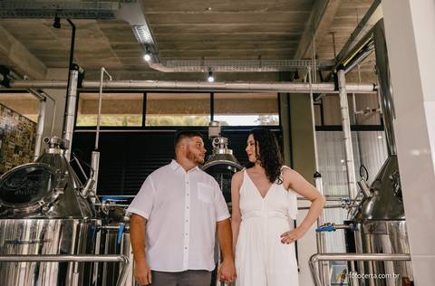 Fotógrafo em Vitória, Vila Velha, Casamento, Ensaio Pré-Casamento, Ensaio Pós-Casamento, Ensaio de Casal, 15 Anos, Debutante, Família, Gestante, Maternidade, Aniversário, Social, Estúdio, Corporativo, Marca Pessoal, Formatura, Escolar '