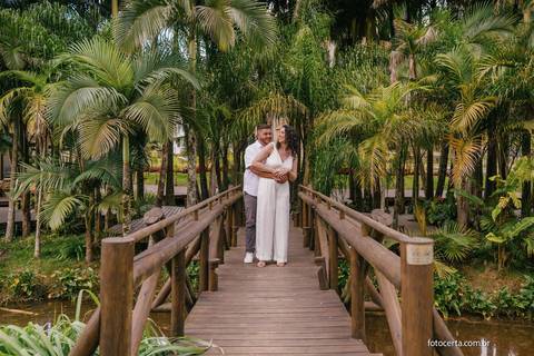 Fotógrafo em Vitória, Vila Velha, Casamento, Ensaio Pré-Casamento, Ensaio Pós-Casamento, Ensaio de Casal, 15 Anos, Debutante, Família, Gestante, Maternidade, Aniversário, Social, Estúdio, Corporativo, Marca Pessoal, Formatura, Escolar '