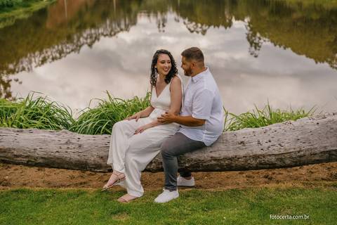 Fotógrafo em Vitória, Vila Velha, Casamento, Ensaio Pré-Casamento, Ensaio Pós-Casamento, Ensaio de Casal, 15 Anos, Debutante, Família, Gestante, Maternidade, Aniversário, Social, Estúdio, Corporativo, Marca Pessoal, Formatura, Escolar '