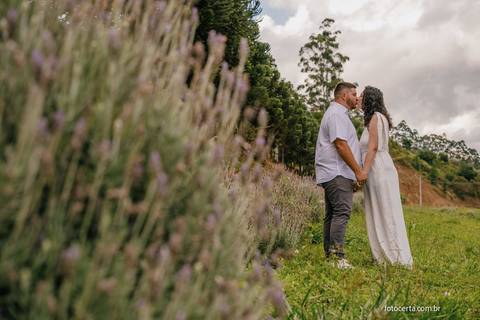 Fotógrafo em Vitória, Vila Velha, Casamento, Ensaio Pré-Casamento, Ensaio Pós-Casamento, Ensaio de Casal, 15 Anos, Debutante, Família, Gestante, Maternidade, Aniversário, Social, Estúdio, Corporativo, Marca Pessoal, Formatura, Escolar '