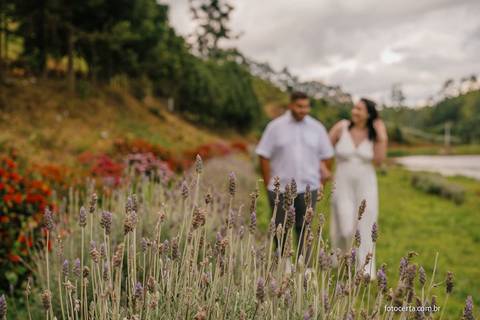 Fotógrafo em Vitória, Vila Velha, Casamento, Ensaio Pré-Casamento, Ensaio Pós-Casamento, Ensaio de Casal, 15 Anos, Debutante, Família, Gestante, Maternidade, Aniversário, Social, Estúdio, Corporativo, Marca Pessoal, Formatura, Escolar '