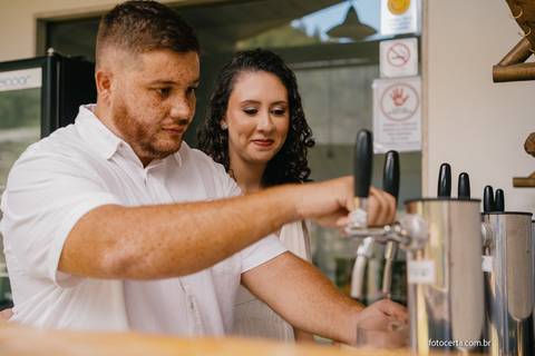 Fotógrafo em Vitória, Vila Velha, Casamento, Ensaio Pré-Casamento, Ensaio Pós-Casamento, Ensaio de Casal, 15 Anos, Debutante, Família, Gestante, Maternidade, Aniversário, Social, Estúdio, Corporativo, Marca Pessoal, Formatura, Escolar '